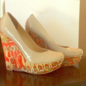 Steve Madden retro wedges